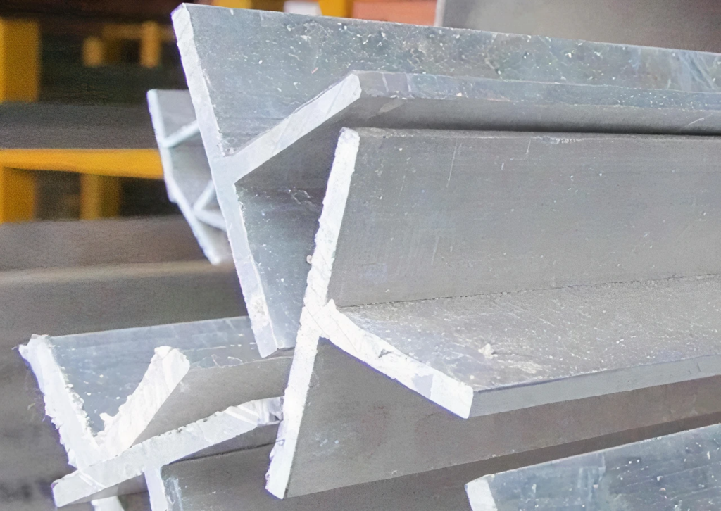 Алюминиевый тавр 40.5 мм 65.5 мм 2 мм 1925 ГОСТ 13622-91